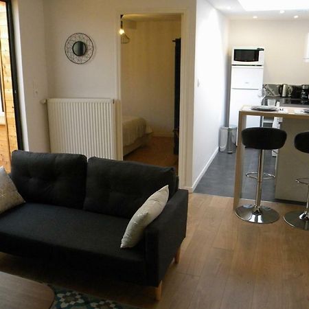 Apartment Cosy ليل المظهر الخارجي الصورة