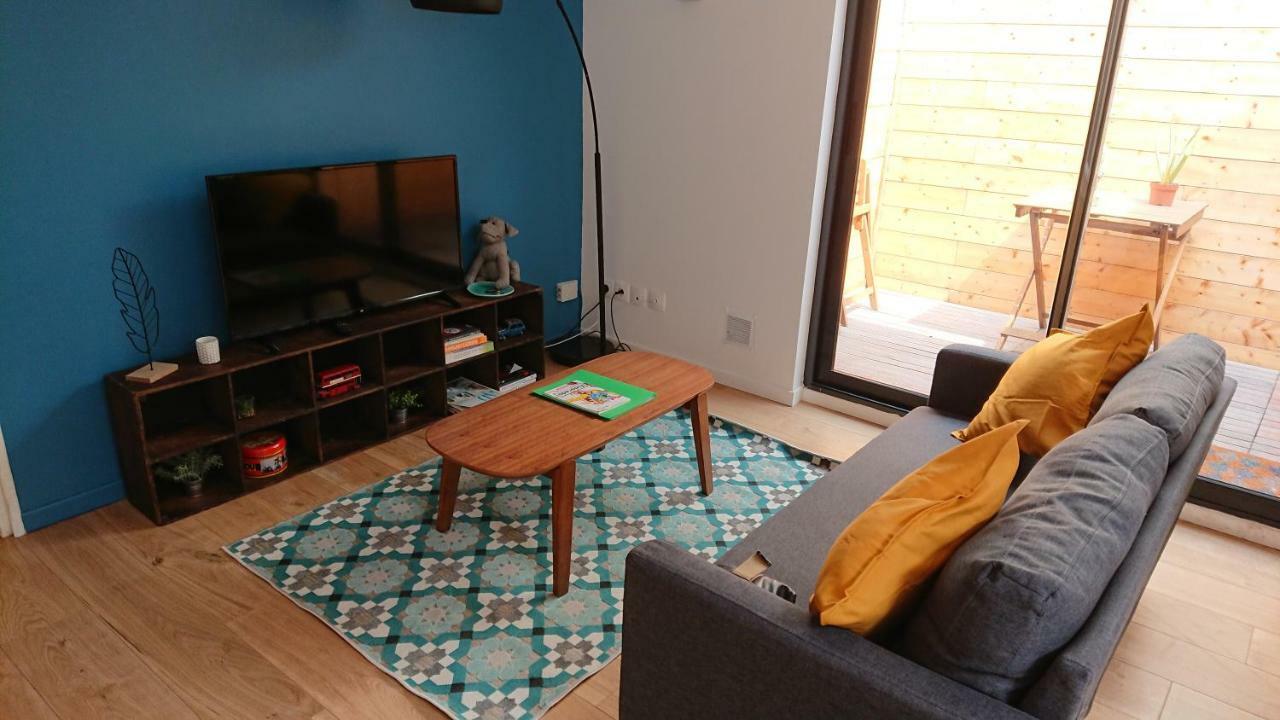 Apartment Cosy ليل المظهر الخارجي الصورة