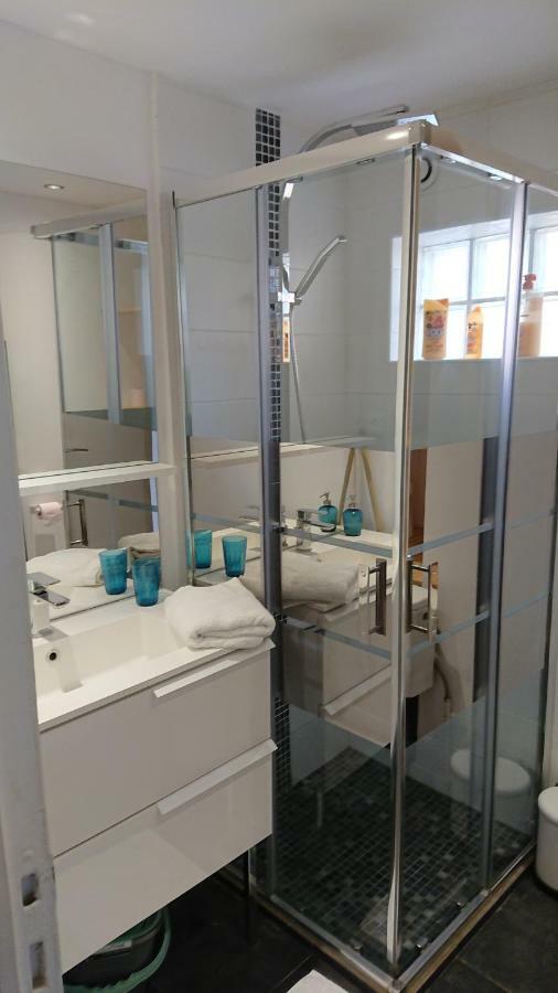 Apartment Cosy ليل المظهر الخارجي الصورة
